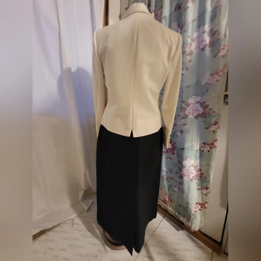 VINTAGE CHRISTIAN DIOR THE SUIT